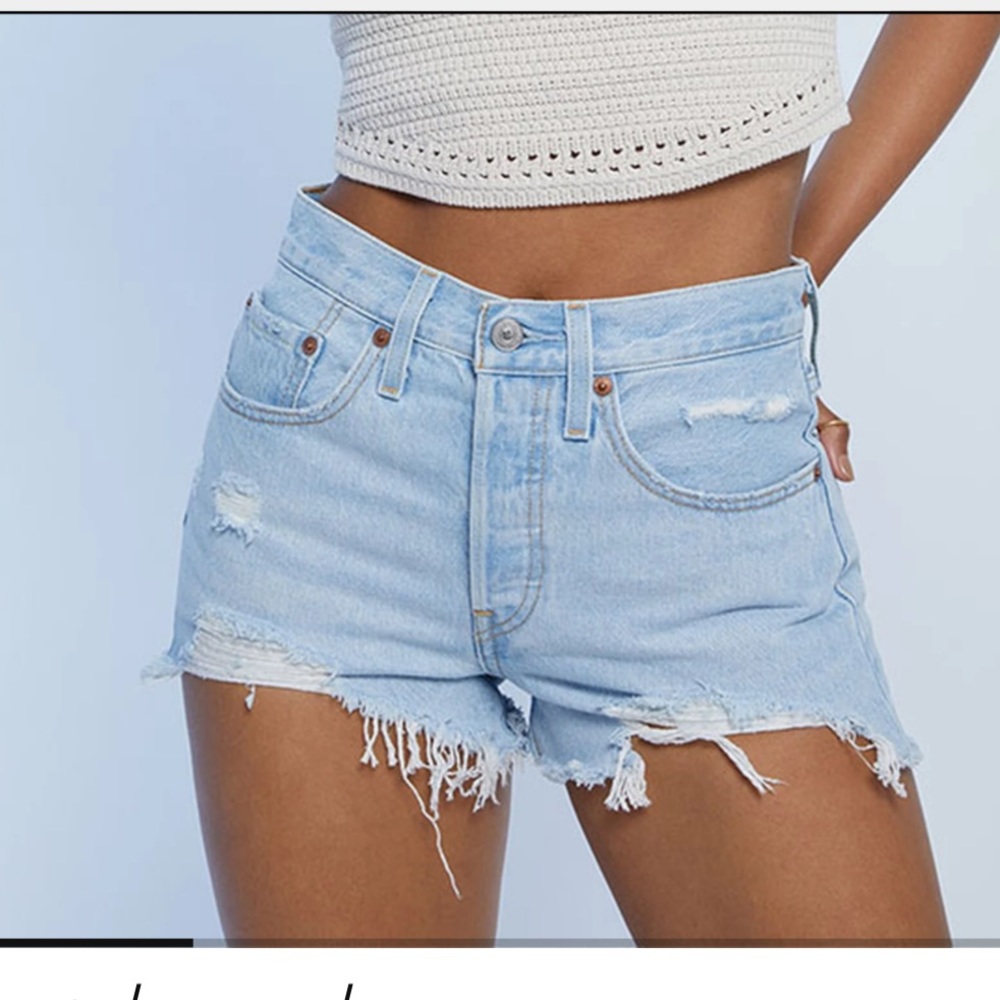 Levis 501 light blue Jeans